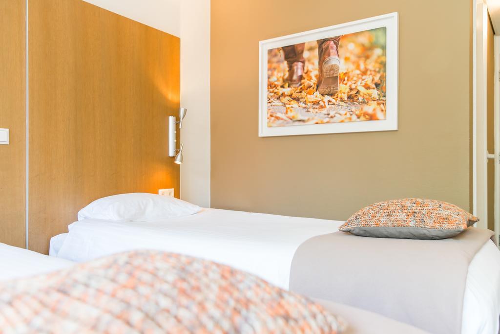 Hotel Restaurant Ruimzicht Zeddam Ngoại thất bức ảnh