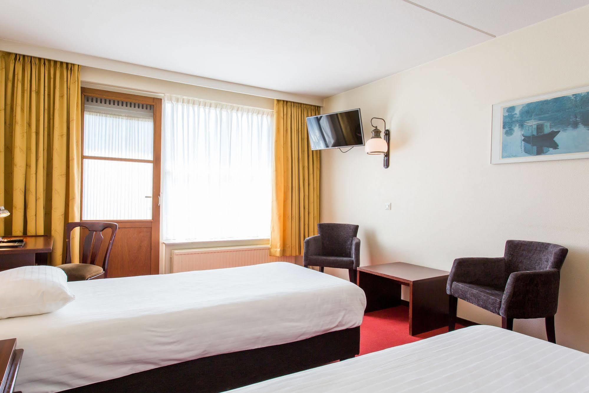 Hotel Restaurant Ruimzicht Zeddam Ngoại thất bức ảnh